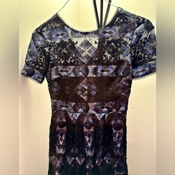 BCBGMAXAZRIA Samara Gunmetal Combo Lace and Sequined Evening Dress, Size 0 - Picture 2 of 13